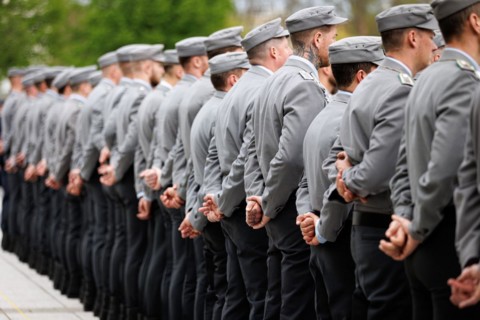 Army soldiers of an honour formation of the final roll call of the Bundeswehr missions MINUSMA and