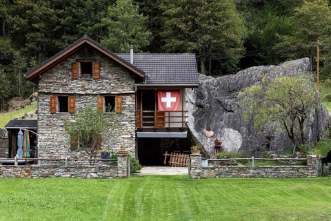 Typical Ticino stone houses in the village of Sonogno, Verzasca Valley, Valle Verzasca, Canton