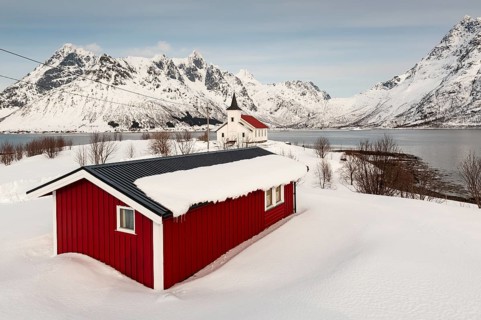 Sildpollnes Church in winter, Sildpollneset Peninsula, Austvågøya, Lofoten, Norway, Europe