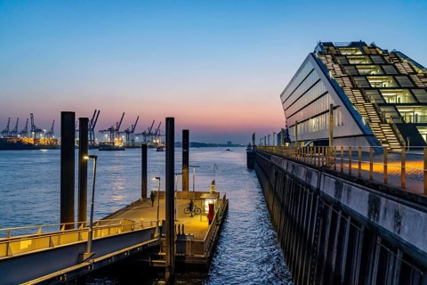 Port of Hamburg, Elbe, shipping traffic, Hadag harbour ferry Docklands landing stage, Docklands
