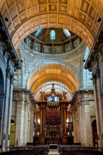 Church and Monastery of Sao Vicente de Fora, Ceiling and cupola, Lisbon, Portugal, Europe