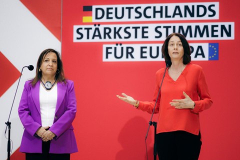 Iratxe Garcv?a Pv©rez, Chair of the S&D Group in the European Parliament, and Katarina Barley,