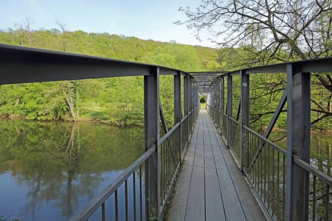 Iron footbridge over the Glan, pedestrian bridge, river, landscape, steel construction, steel