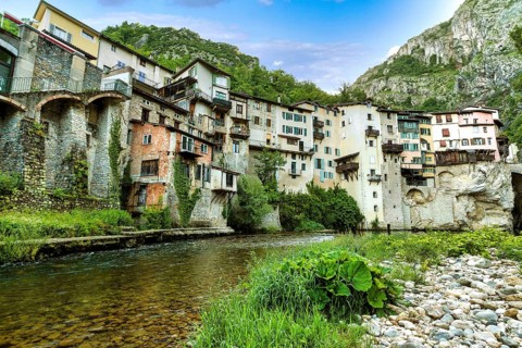 Pont en Royans. Houses hanging above river La Bourne. Isère. Auvergne-Rhone-Alpes. Vercors regional