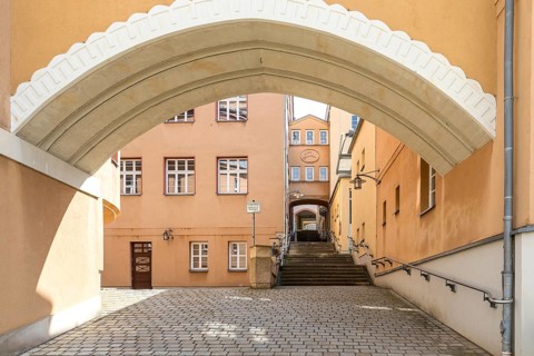 Archway at the New Town Hall with stairs at the portico, the passageway to the