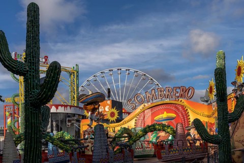 Sombrero ride in the amusement park in the Prater, the Wurstelprater in Vienna, Austria, Europe