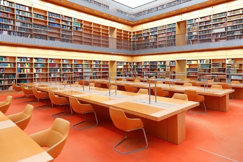 View of the general reading room of the Berlin State Library in the Unter den Linden building, the