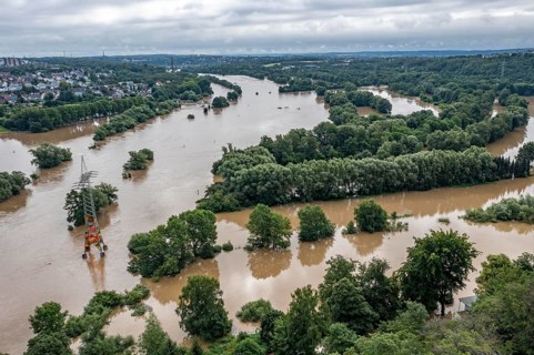 Flood on the Ruhr, after long heavy rainfall the river left its bed and flooded the countryside and