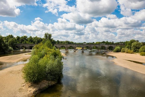 Canal bridge over the Allier, Pont canal de Guétin, Loire Canal, near Nevers, Loire Valley,