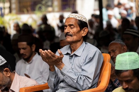 Muslims perform the Friday prayers at a Mosque in the holy month of Ramadan, on 21 March 2025 in