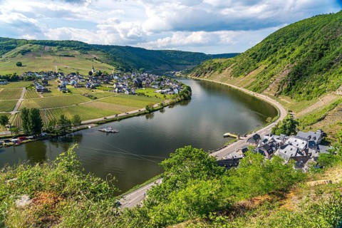 View from Metternich Castle to Beilstein, Ellenz-Poltersdorf and the Moselle, Rhineland-Palatinate,