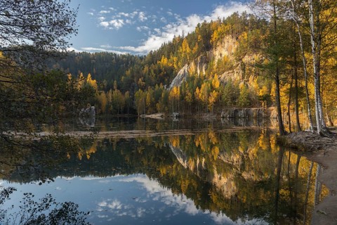 Adršpašské pond, lakeshore with trees and rocks on a sunny day in autumn, Dolní Adršpach, 549 57