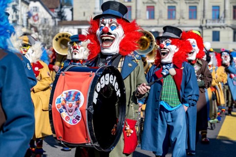 Guggenmusik Clown Timpani