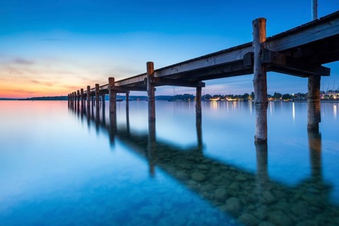 Jetty on the Lake Ammer at dusk, Herrsching am Lake Ammer, Bavaria, Germany, Europe