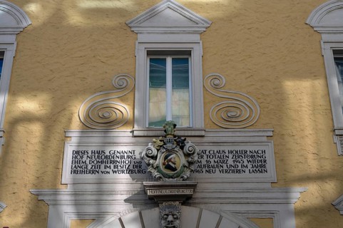 Former Domherrenhof, called Hof Neulobdenburg, rebuilt after the war, Hofstraße 10, Würzburg, Lower