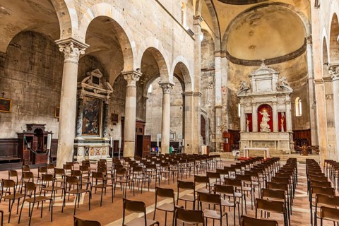 The church of San Frediano, view from the entrance to the altar, historic city centre, Lucca,
