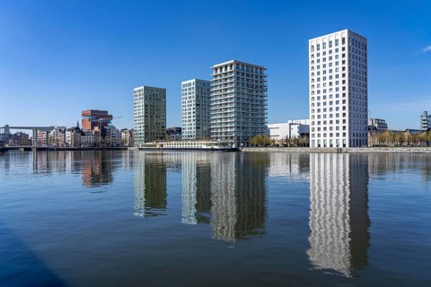 Kattendijkdok, harbour basin, high-rise residential buildings, apartment buildings, old harbour