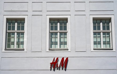 H&M clothing shop in Munich's historic city centre, detail of the facade, Munich, Upper Bavaria,