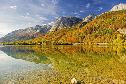Grundlsee in autumn, salzkammergut, styria, Austria, Europe