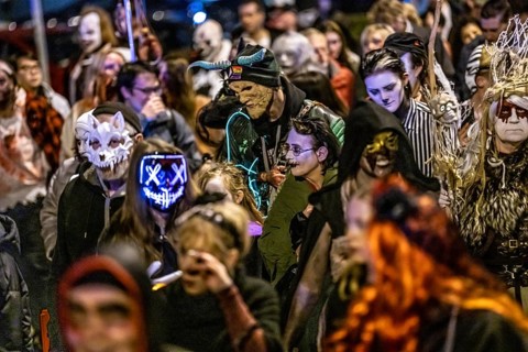 The Zombiewalk in Essen, on Halloween several hundred people, some dressed as scary zombies,