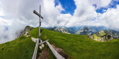 Summit cross on the Gamsfeld, Russbach, Osterhorn group, Salzkammergut, Salzburg province, Austria,