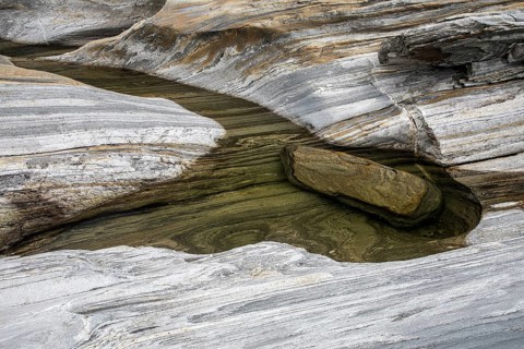 Rocks, rock structures, Verzasca River, near Lavertezzo, Verzasca Valley, Valle Verzasca, Canton