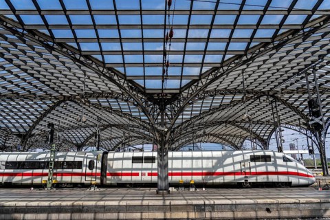 Cologne Central Station, ICE train on the platform, North Rhine-Westphalia, Germany, Europe