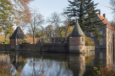 Historic castle with moat on a sunny autumn day, Haus Welbergen, Welbergen, Münsterland, North