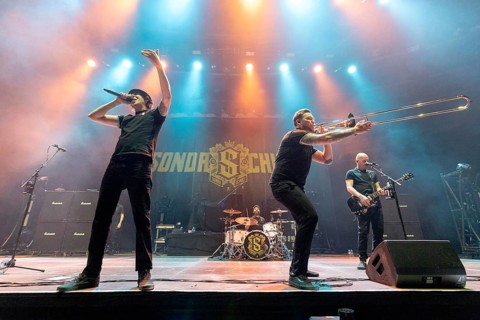 Sondaschule, Ska Punk Rock Band, Germany, Costa Cannabis (Tim Kleinrensing), singer, left, concert,