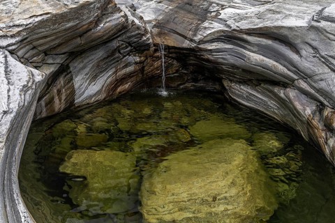 Rocks, rock structures, Verzasca River, near Lavertezzo, Verzasca Valley, Valle Verzasca, Canton