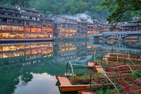 Chinese tourist attraction destination, Feng Huang Ancient Town (Phoenix Ancient Town) on Tuo Jiang