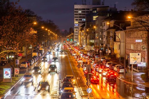 Bundesstrasse B224, Alfredstrasse, in Essen Rüttenscheid, evening rush hour traffic, this area