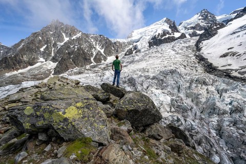 Mountaineers on the glacier, High alpine glaciated mountain landscape, La Jonction, Glacier des