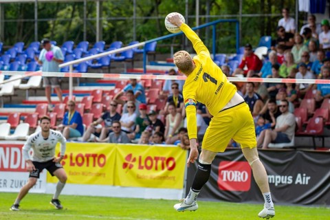 Fistball: TSV Pfungstadt against Union Tigers Vöcklabruck (IFA 2024 Fistball World Tour Finals