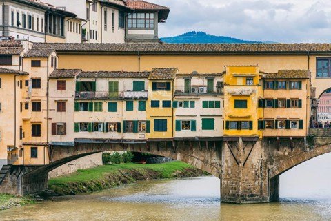 Ponte Vecchio over the river Arno, architecture, historical, history, culture, city trip, tourism,