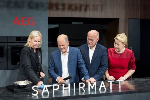 Olaf Scholz (Chancellor of the Federal Republic of Germany, SPD), Kai Wegner (Governing Mayor of