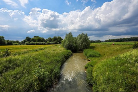 Kamen, Ruhr area, North Rhine-Westphalia, Germany, Spring landscape on the Seseke. The