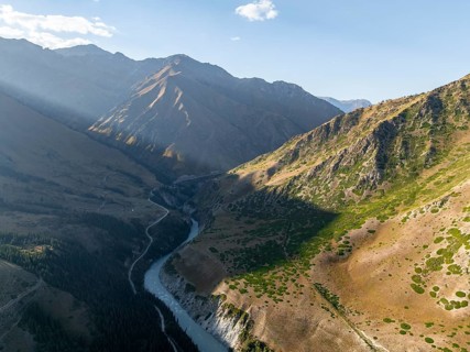 Mountain landscape with river in a narrow mountain valley in autumn, Little Naryn or Kichi-Naryn,