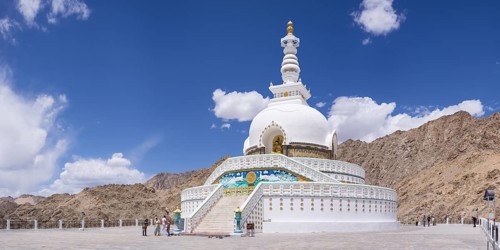 Shanti Stupa in Leh, Ladakh, Jammu and Kashmir, India, Asia