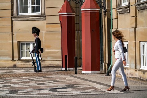 Amalienborg Palace, Royal Life Guards, Guard, Copenhagen, Denmark, Europe