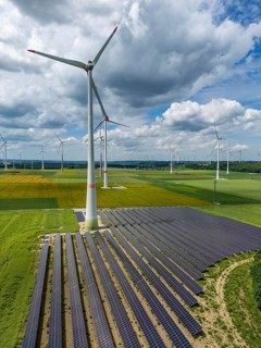 Wind farm near Marsberg, photovoltaic system, utilisation of land for renewable energies,