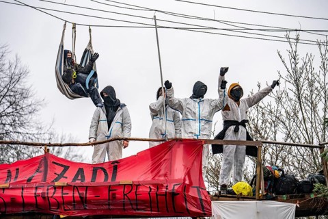 2nd day of the eviction of the Lützerath hamlet, occupied buildings of the former farm, by climate