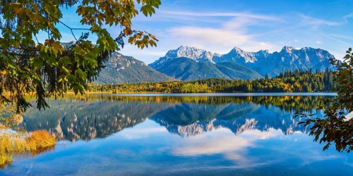 Barmsee, behind it the Karwendel mountains, Werdenfelser Land, Upper Bavaria, Bavaria, Germany,