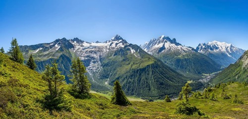 Mountain panorama with glaciated mountain peaks, Aiguille de Chardonnet with Glacier du Tour,