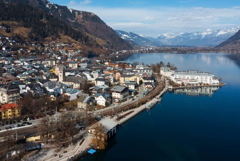 Drone shot, city view, Zell am See, Zeller See, Pinzgau, Land Salzburg, Austria, Europe