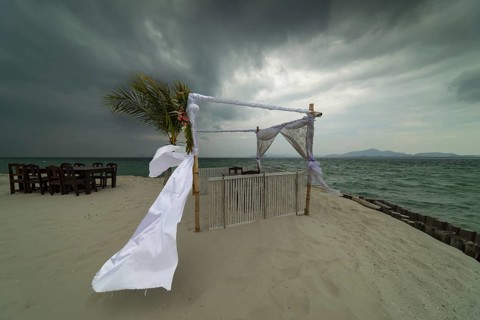 Tourism, hotspot, photo point for selfies and influencers, at sunrise and stormy wind, Sivalai