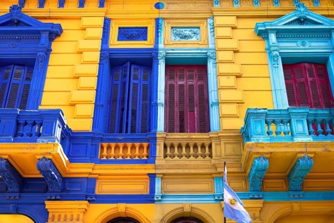 Argentina, colorful buildings of El Caminito, a popular tourist destination in Buenos Aires, South
