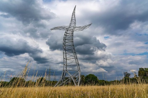 Emscherkunst, artwork Zauberlehrling by the Berlin artist group Inges Idee, an apparently dancing