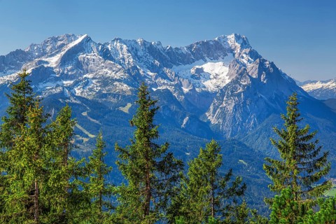 View from the Wank 1780m to the Zugspitzgruppe 2962m, Garmisch-Partenkirchen, Loisachtal,