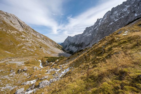 View into the Stallental, in autumn, Vomper Kette, in autumn, Karwendel Mountains, Alpenpark